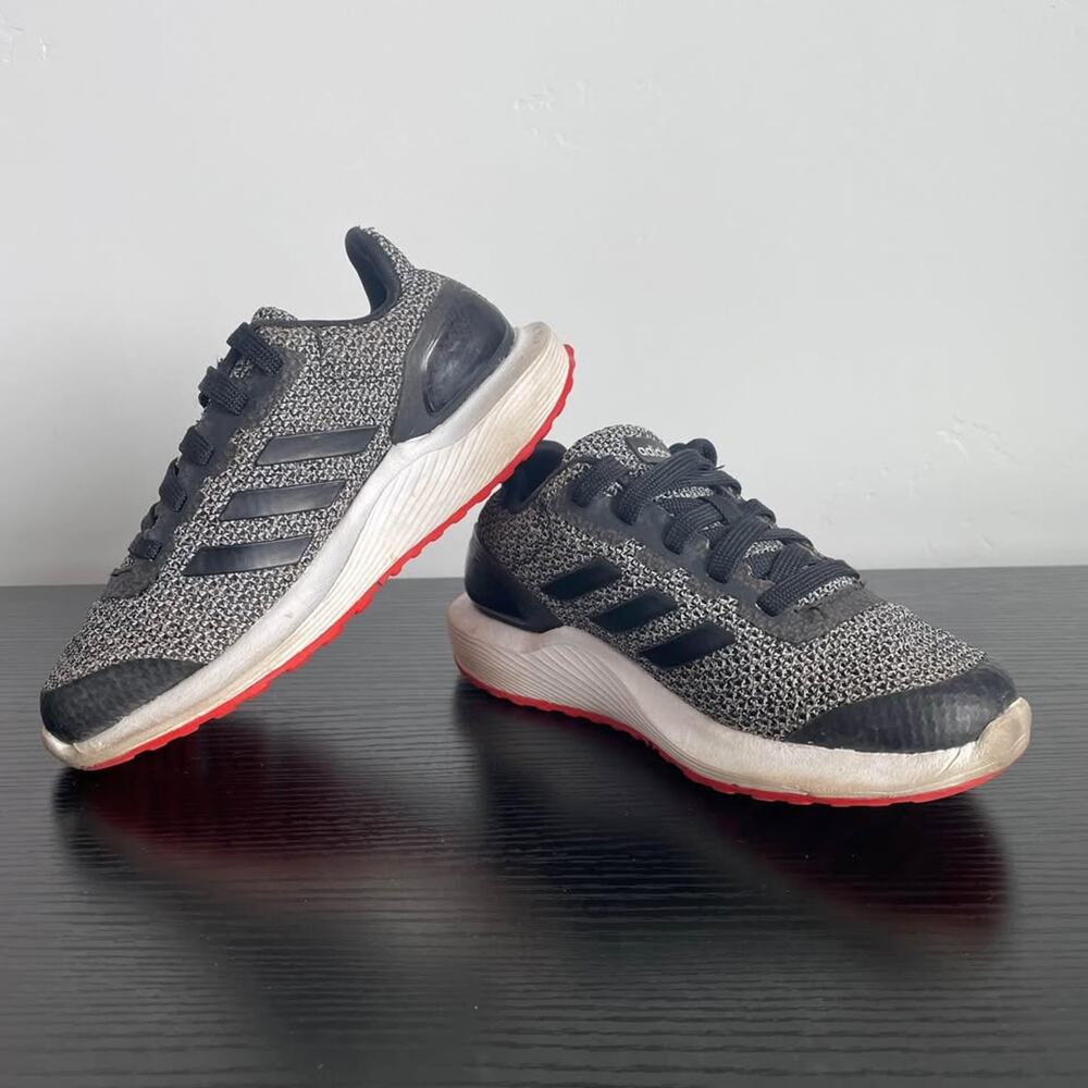 Adidas shoes kids sz 11 K black & white w red soles